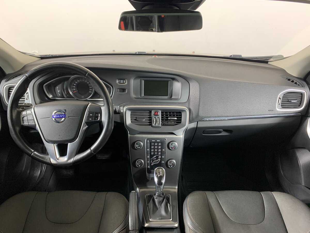 Купить Volvo V40, 2015, 101 225 км, фото №13