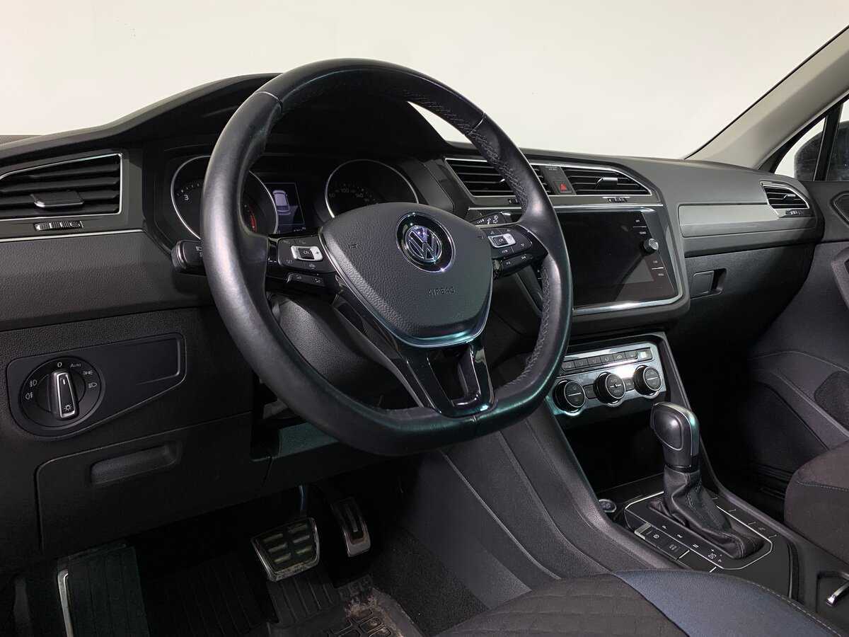 Купить Volkswagen Tiguan, 2019, 90 506 км, фото №12
