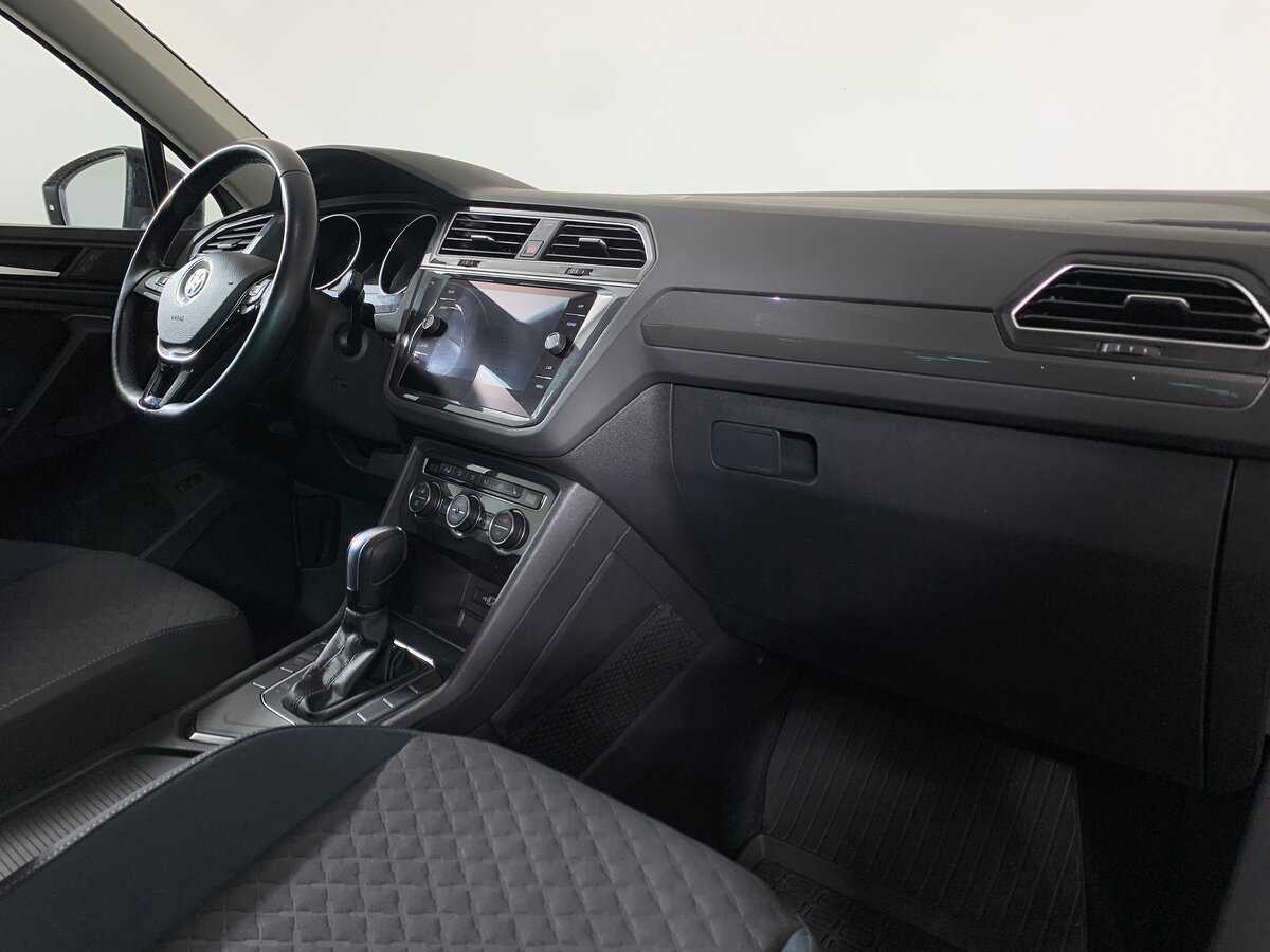 Купить Volkswagen Tiguan, 2019, 90 506 км, фото №14