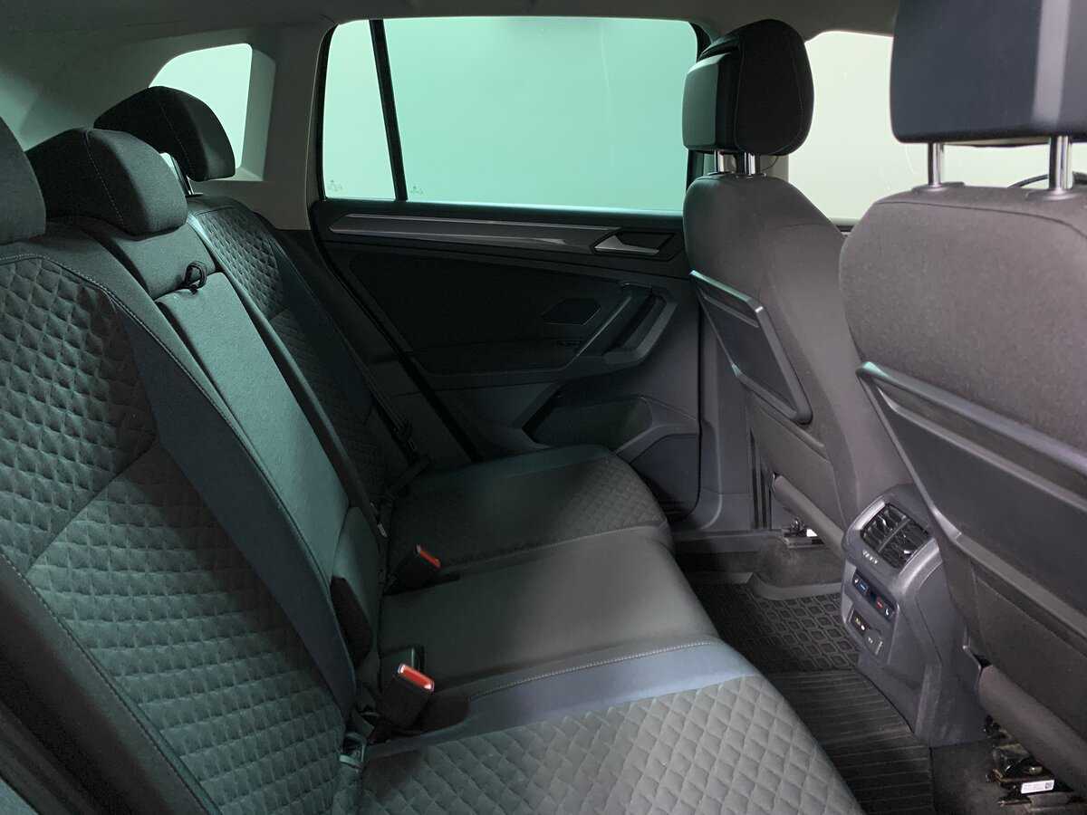 Купить Volkswagen Tiguan, 2019, 90 506 км, фото №18