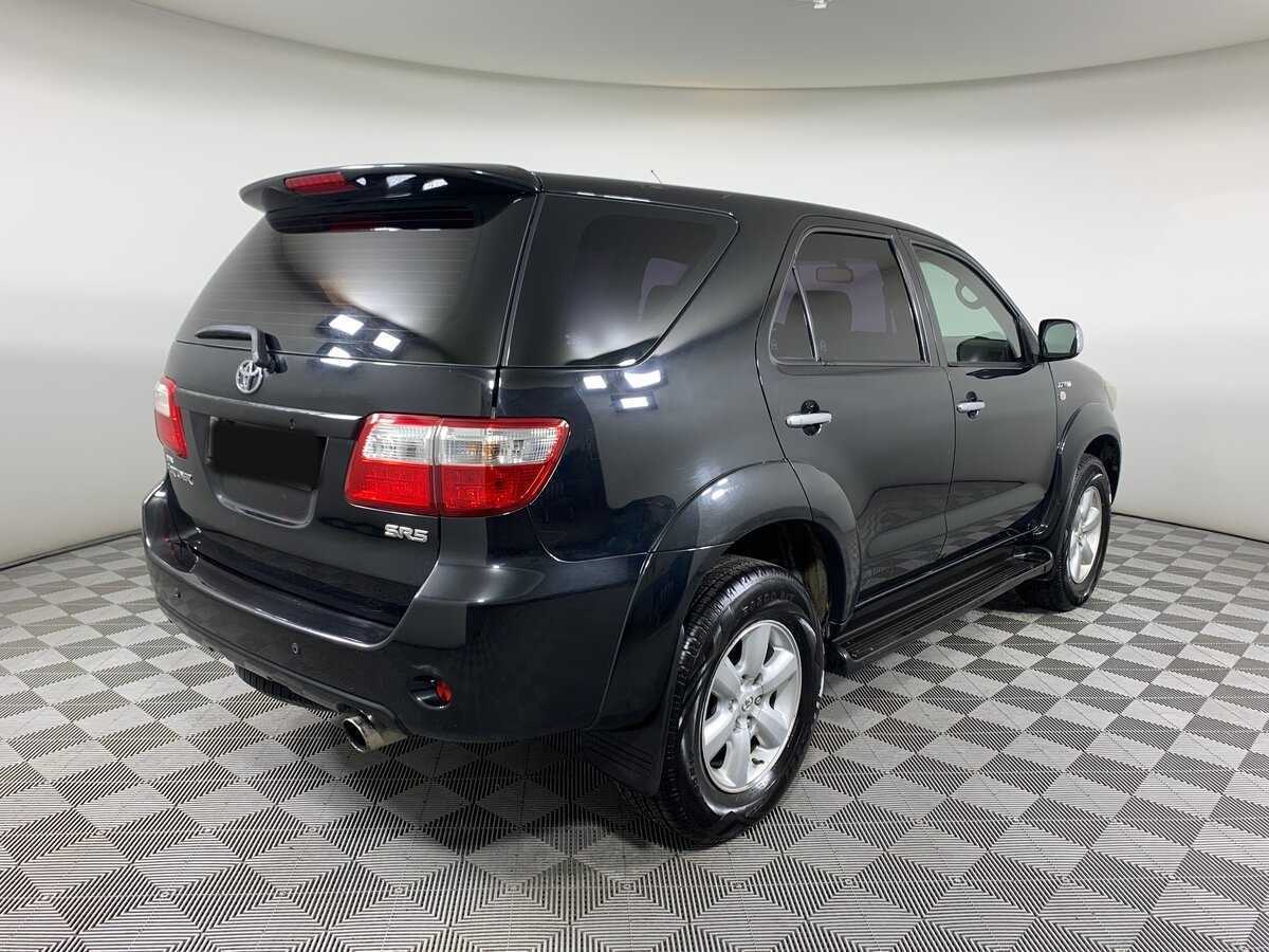 Купить Toyota Fortuner, 2011, 314 544 км, фото №5