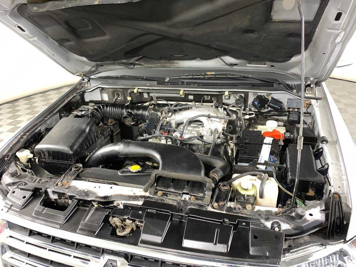 Купить Mitsubishi Pajero, 2011, 305 662 км, фото №10