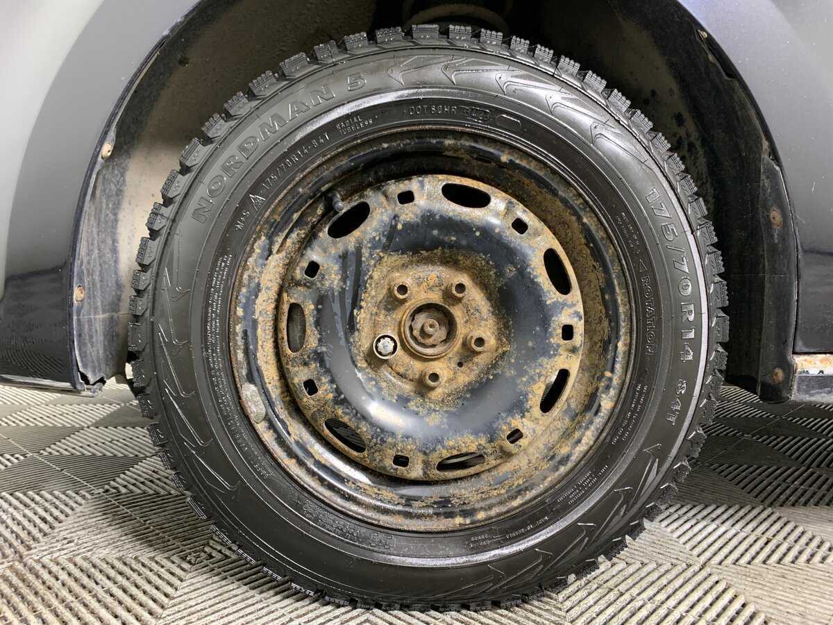 Купить Volkswagen Polo, 2011, 189 973 км, фото №9