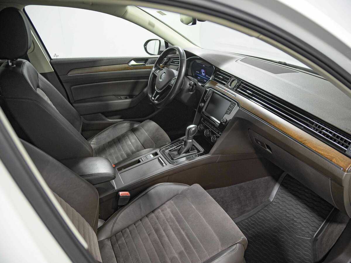 Купить Volkswagen Passat, 2016, 153 225 км, фото №17