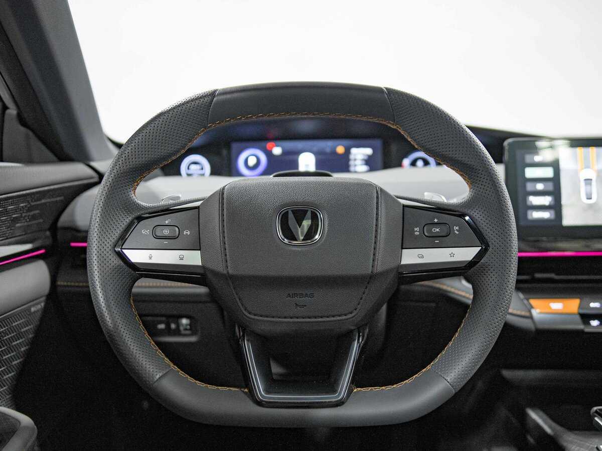 Купить Changan UNI-V, 2023, 11 819 км, фото №8