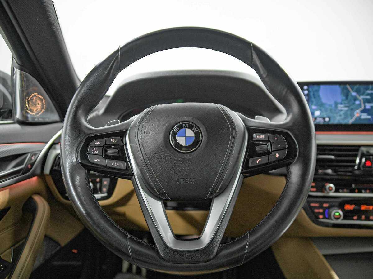 Купить BMW 5 серии 520d, 2017, 145 862 км, фото №7
