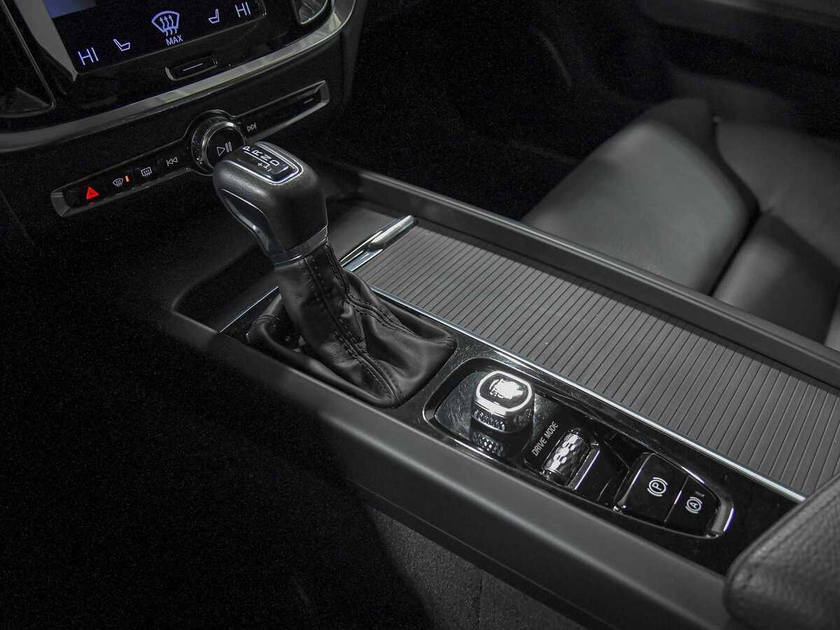 Купить Volvo V60, 2020, 150 775 км, фото №11