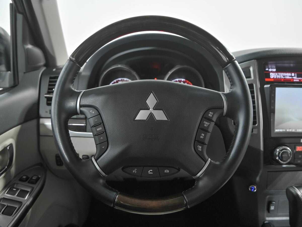 Купить Mitsubishi Pajero, 2019, 17 847 км, фото №8
