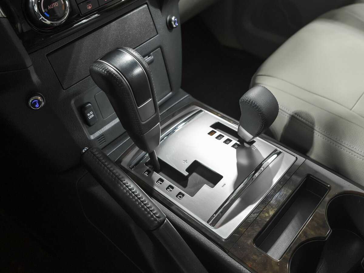 Купить Mitsubishi Pajero, 2019, 17 847 км, фото №11