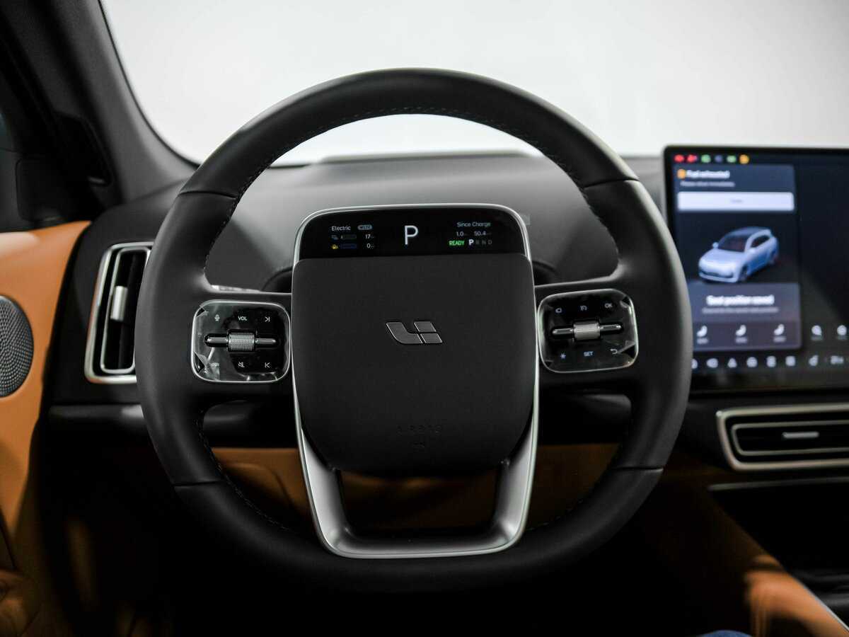 Купить LiXiang L7 52.3 kWh, 2024, 63 км, фото №9