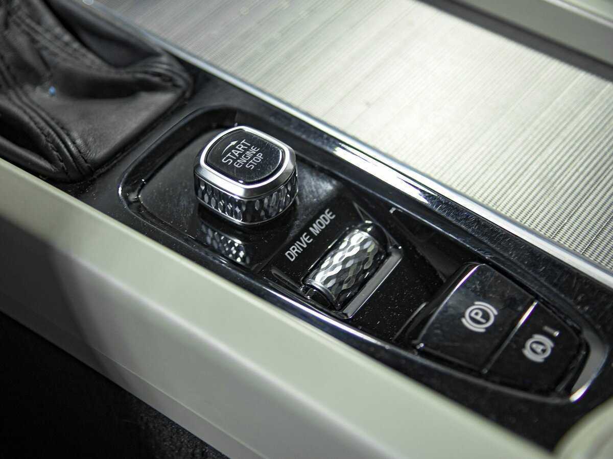 Купить Volvo XC60, 2017, 118 242 км, фото №14