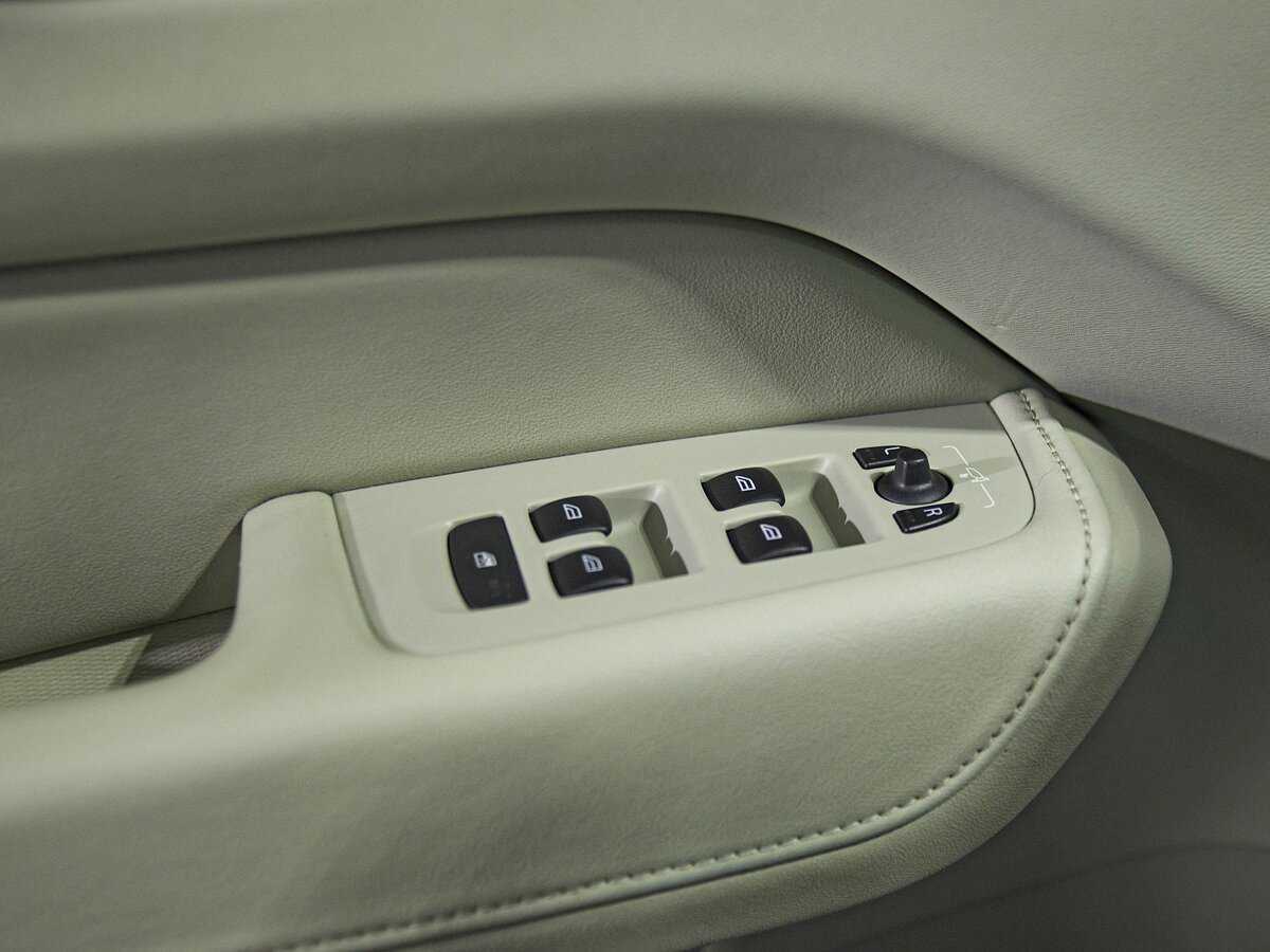 Купить Volvo XC60, 2017, 118 242 км, фото №15