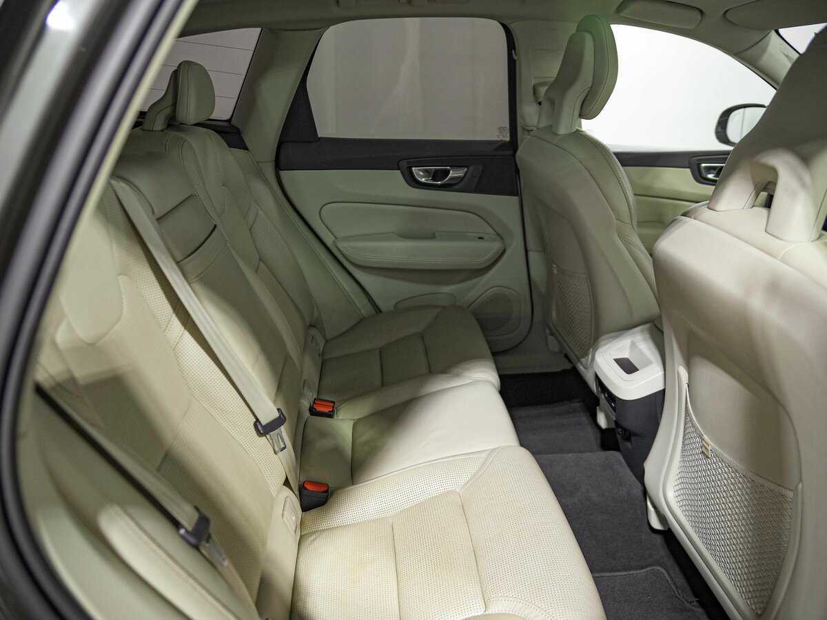 Купить Volvo XC60, 2017, 118 242 км, фото №19