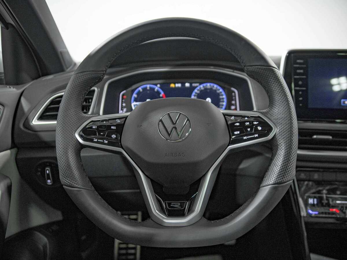 Купить Volkswagen T-Roc, 2024, 46 км, фото №9