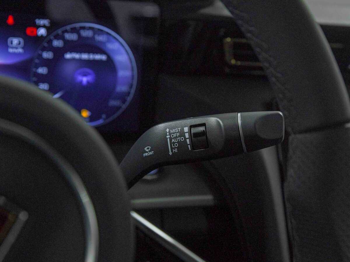 Купить Hongqi H5, 2024, 118 км, фото №10