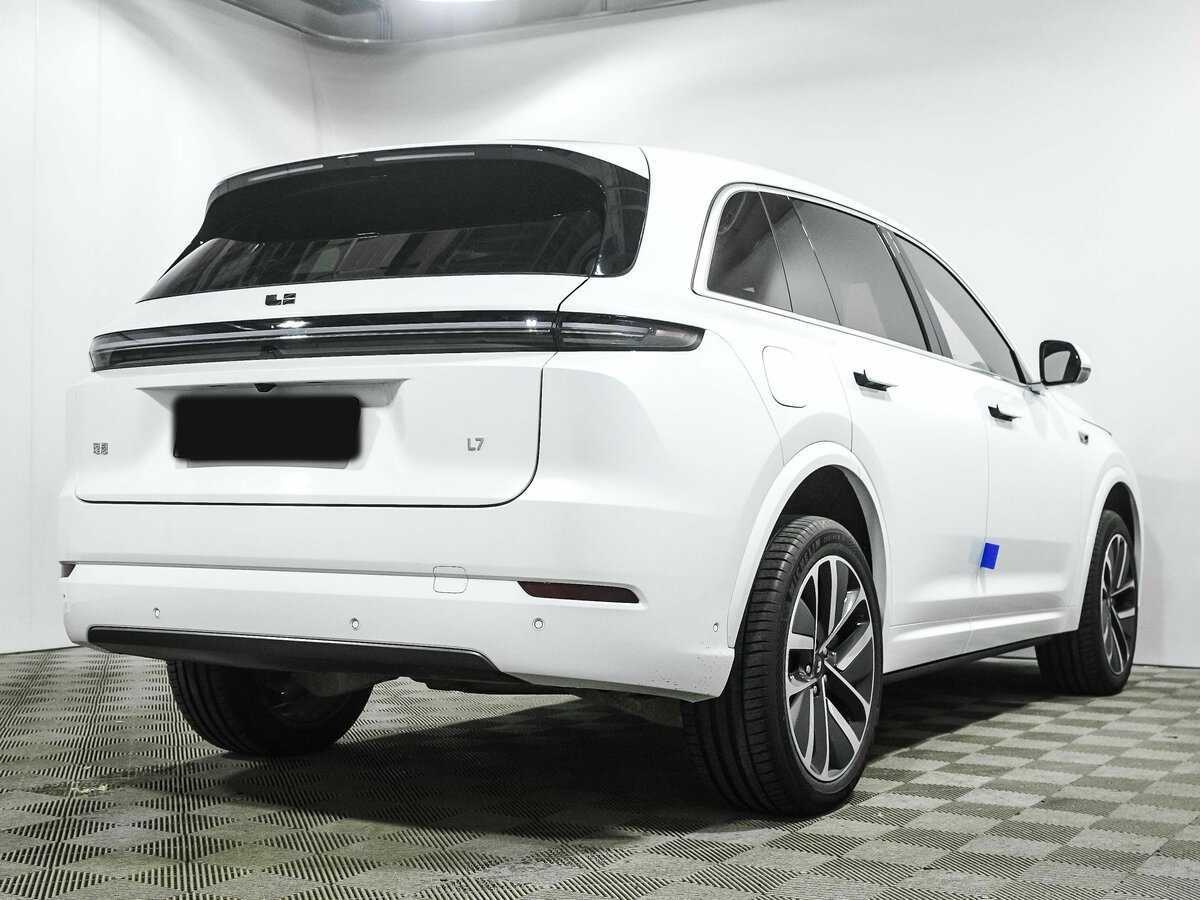 Купить LiXiang L7 42.8 kWh, 2024, 40 км, фото №4