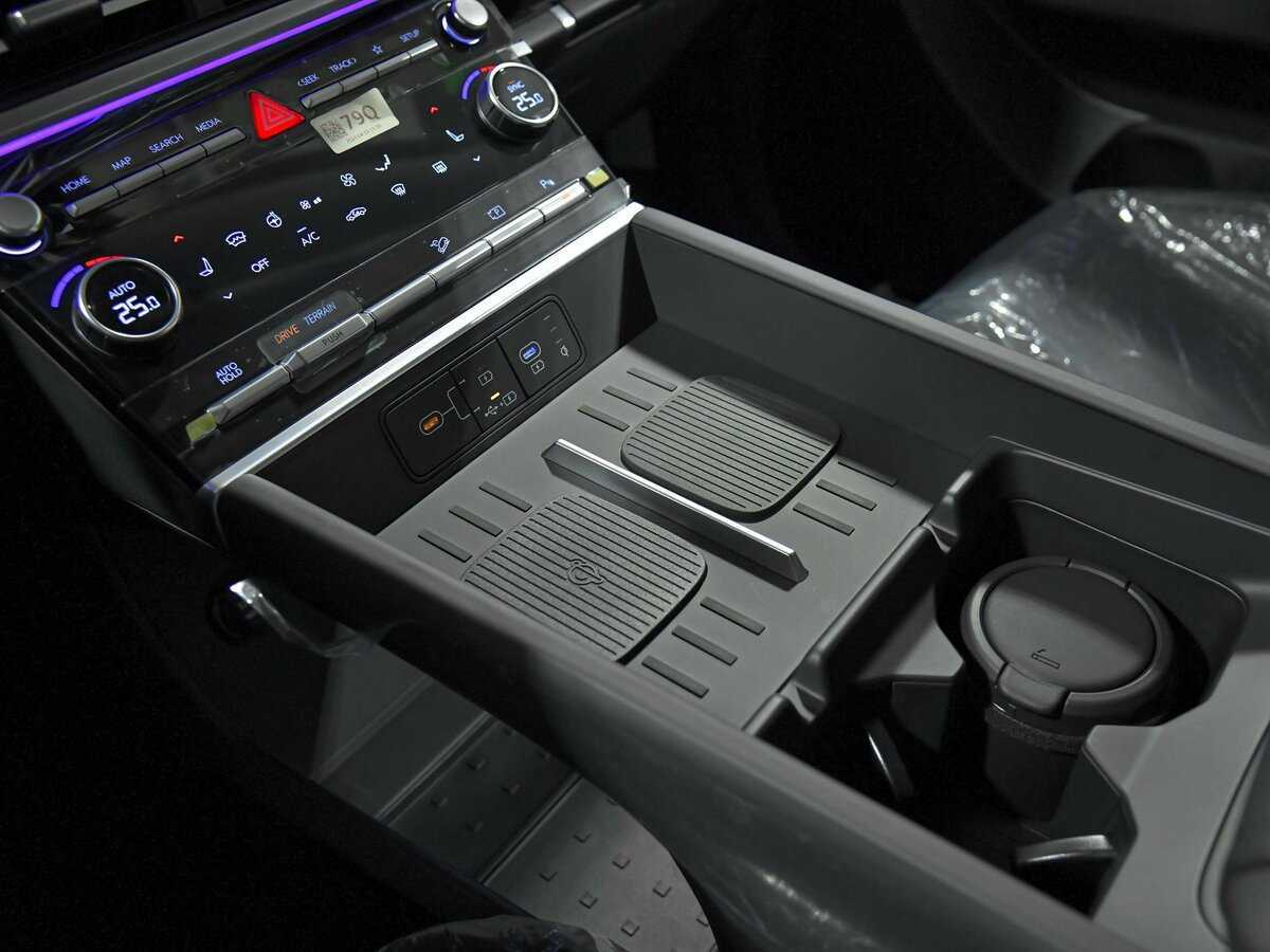 Купить Hyundai Santa Fe, 2024, 26 км, фото №13