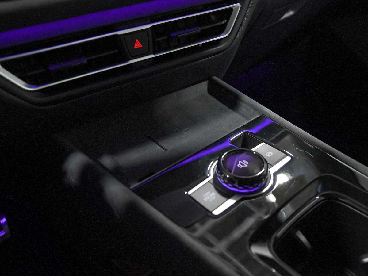 Купить Volkswagen Tiguan L Pro, 2024, 48 км, фото №13