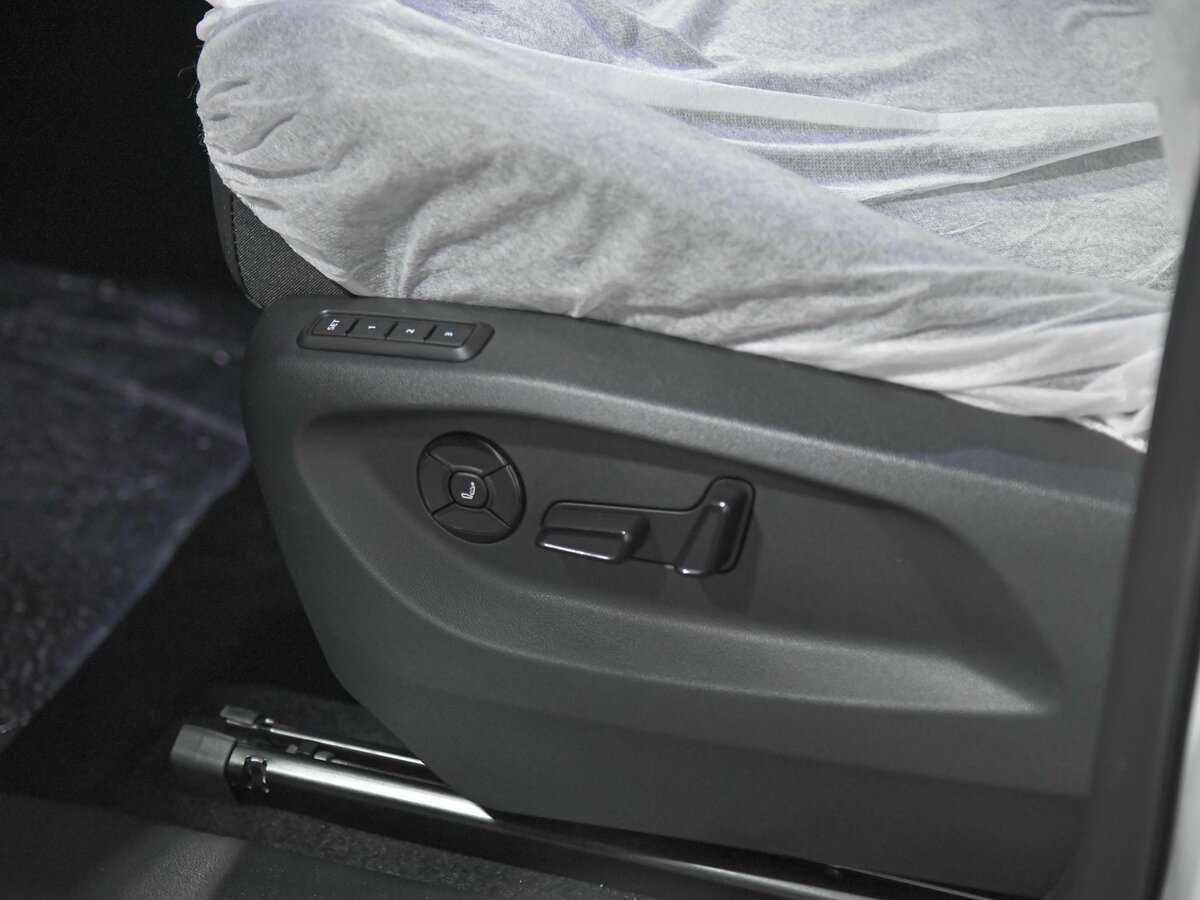 Купить Volkswagen Tiguan L Pro, 2024, 48 км, фото №17