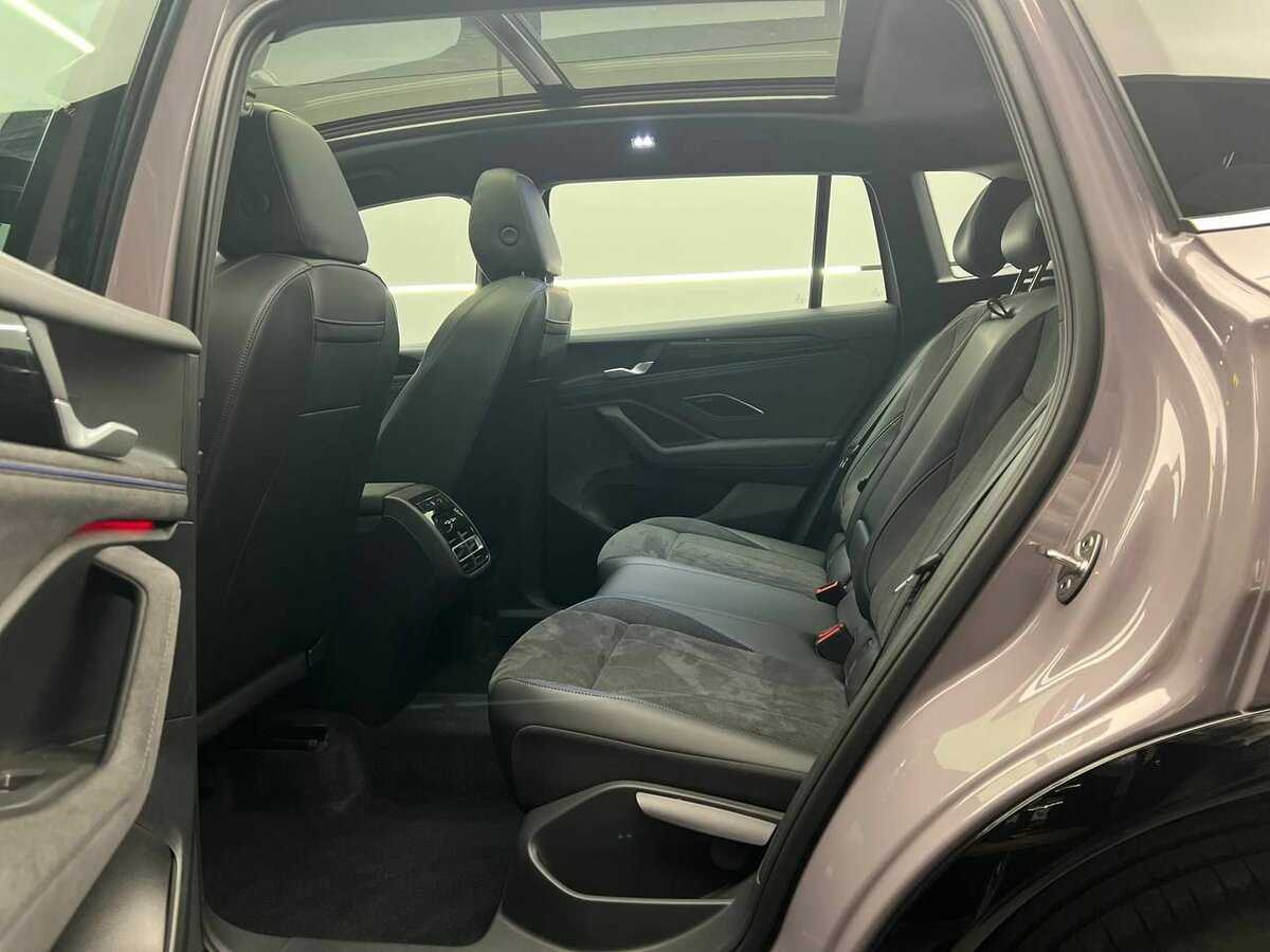 Купить Volkswagen Tiguan L Pro, 2024, 35 км, фото №13