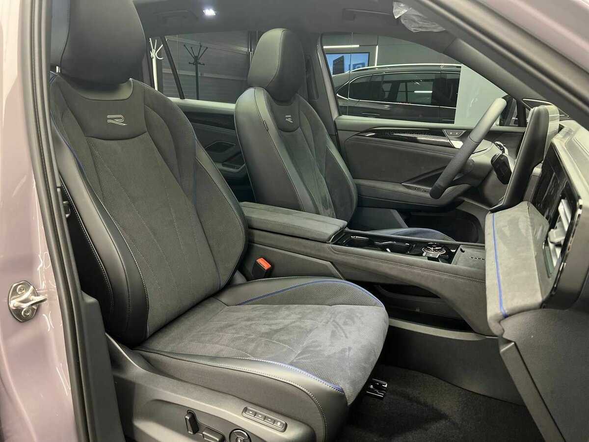 Купить Volkswagen Tiguan L Pro, 2024, 35 км, фото №15