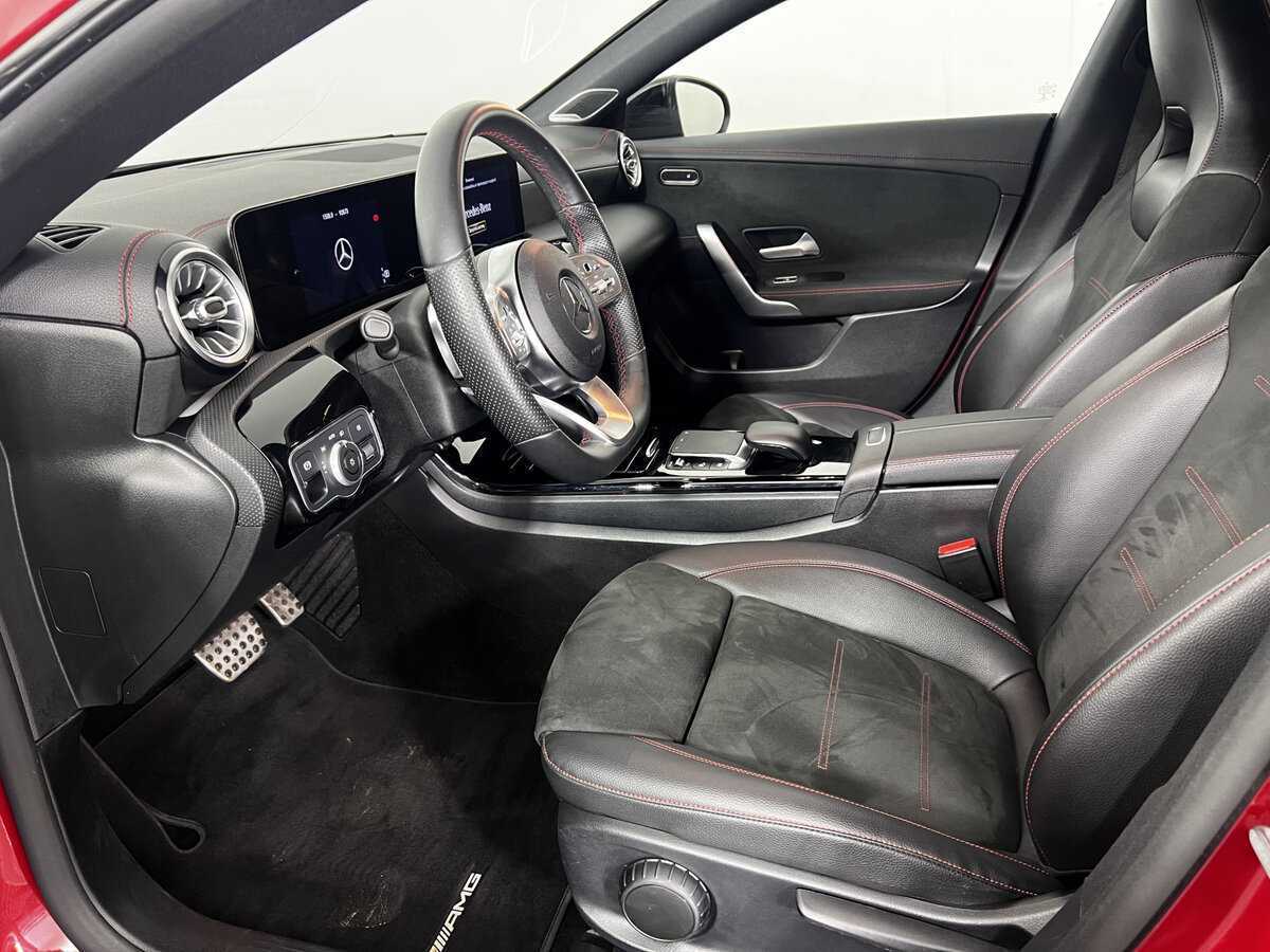 Купить Mercedes-Benz CLA 200, 2020, 92 874 км, фото №14