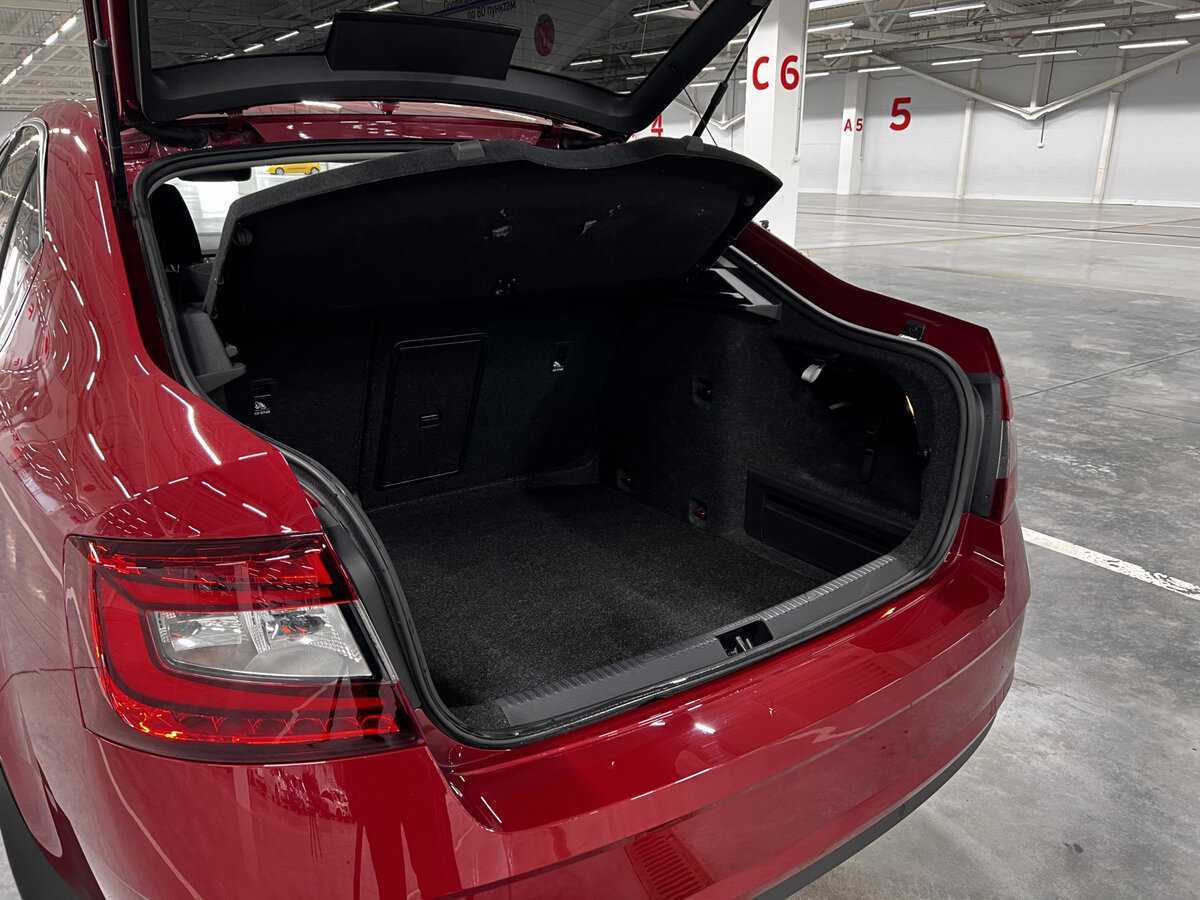 Купить Skoda Octavia, 2017, 92 709 км, фото №10