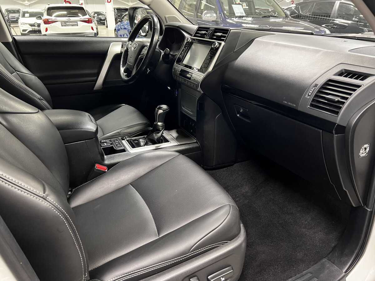 Купить Toyota Land Cruiser Prado, 2019, 177 342 км, фото №11