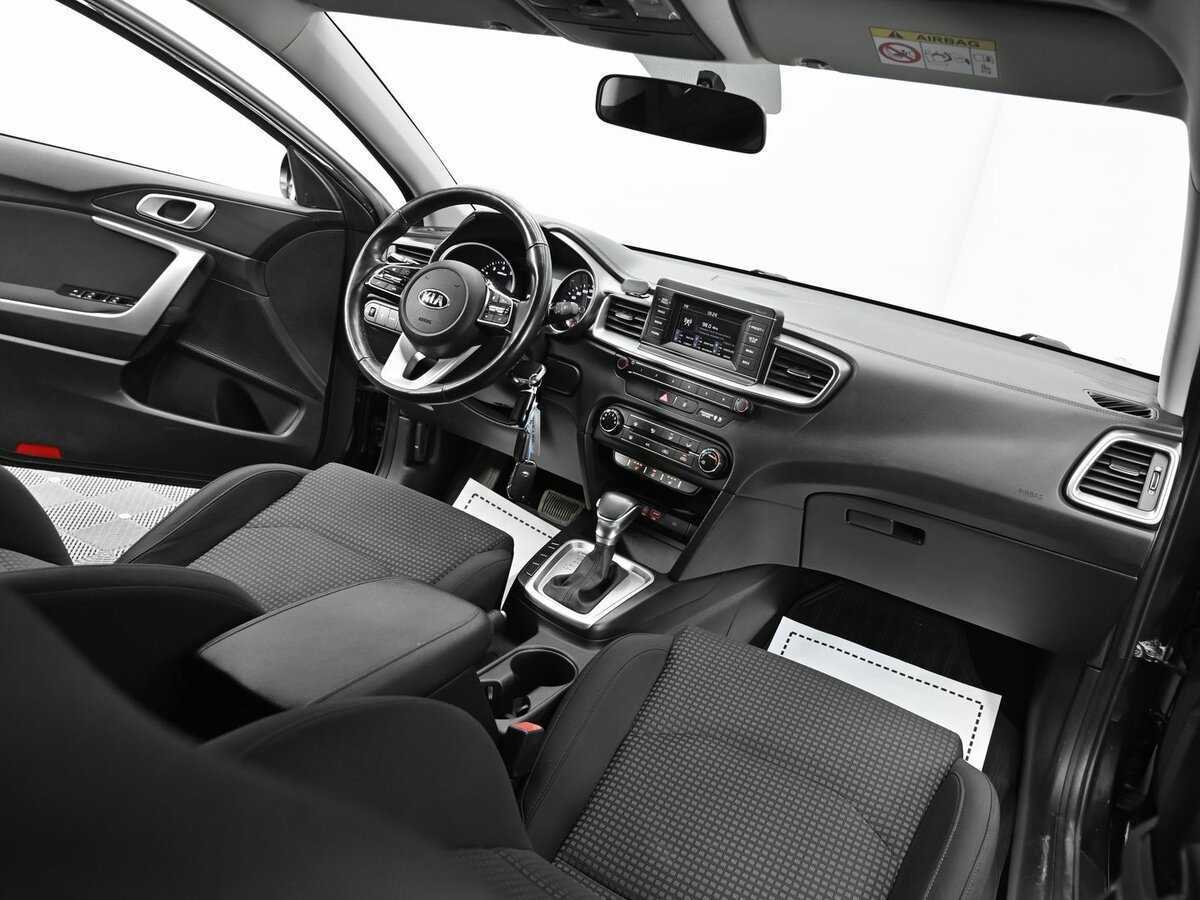 Купить Kia Ceed, 2018, 140 000 км, фото №8