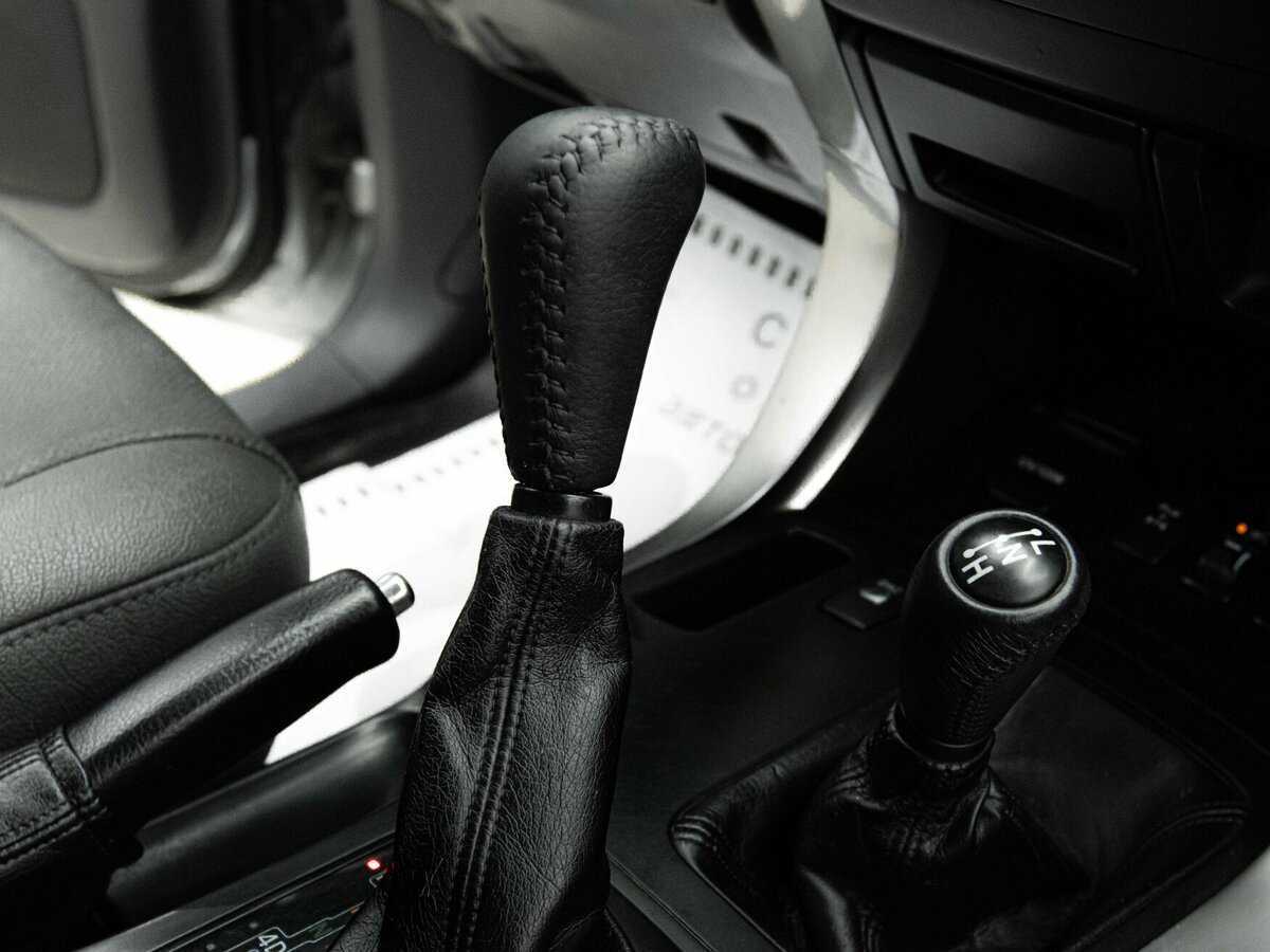 Купить Toyota Land Cruiser Prado 4-speed, 2006, 199 000 км, фото №10