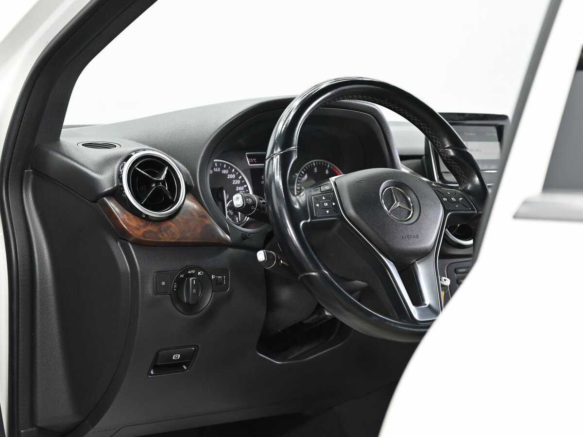 Купить Mercedes-Benz B-Класс 180, 2013, 157 000 км, фото №8