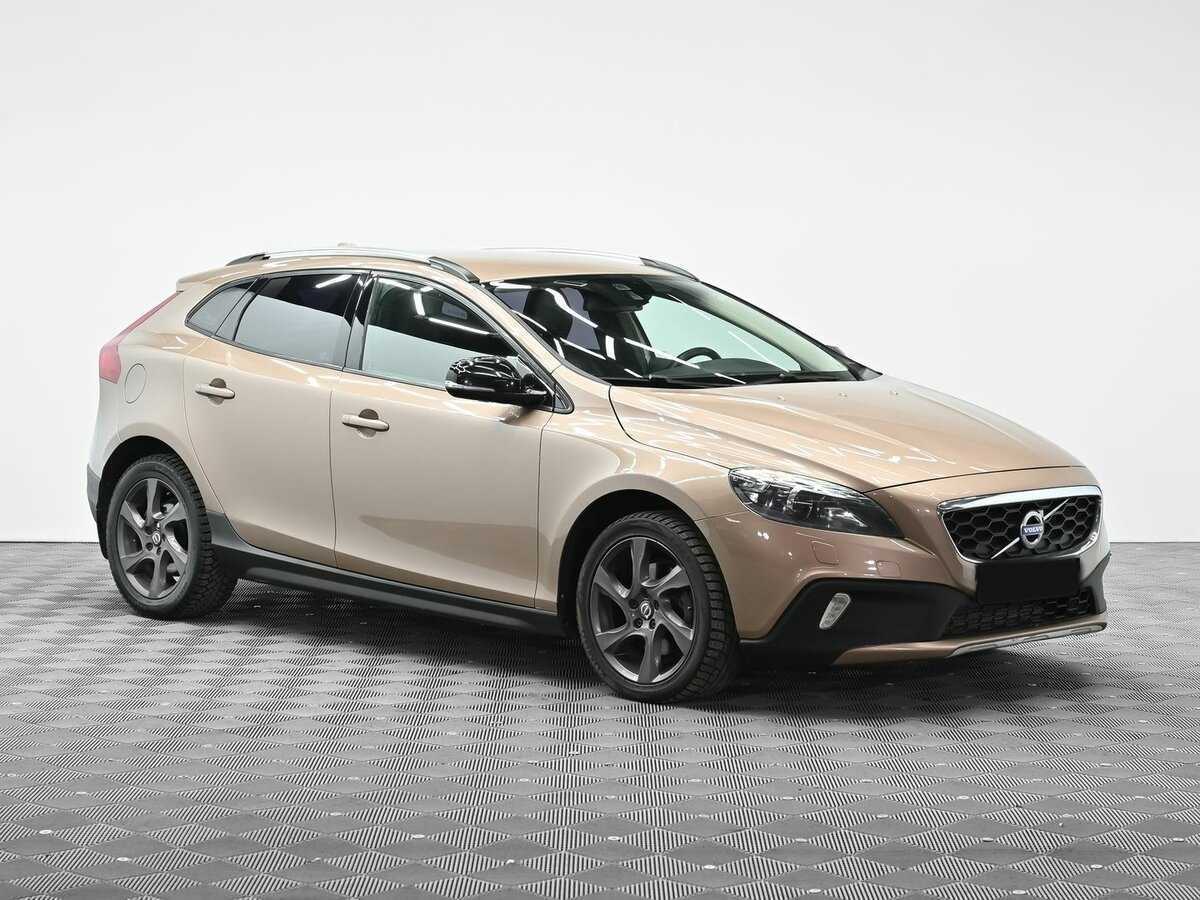 Volvo V40