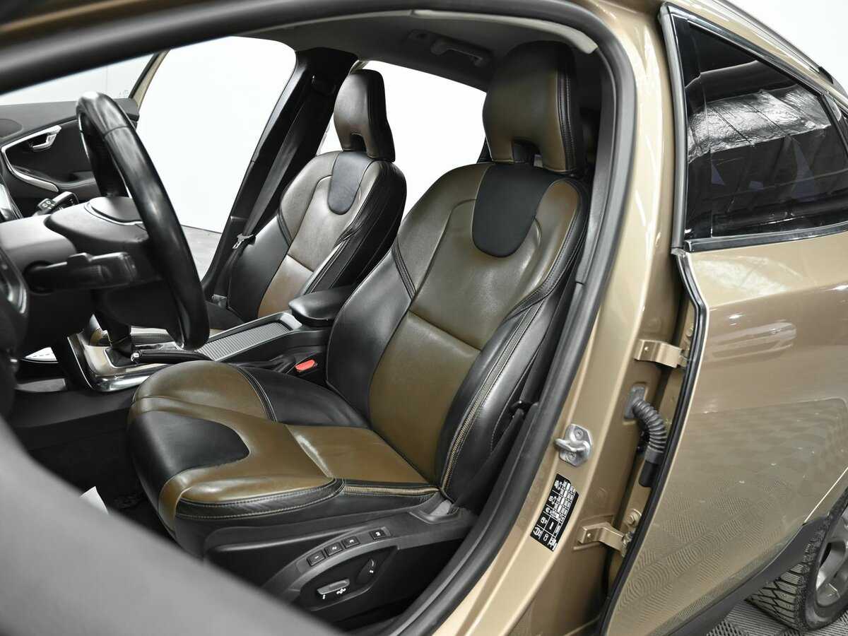 Купить Volvo V40, 2014, 157 000 км, фото №6