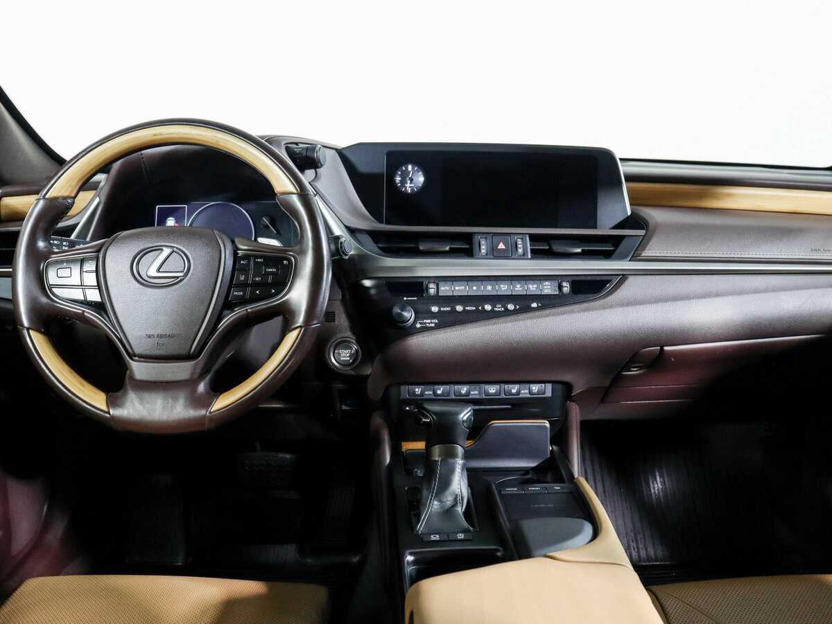 Купить Lexus ES 250, 2019, 72 643 км, фото №10