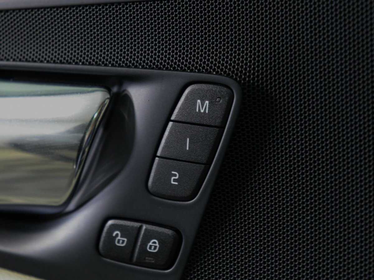 Купить Volvo XC60, 2017, 92 162 км, фото №18