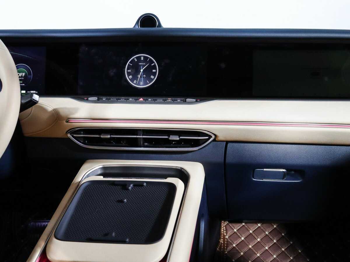 Купить Voyah Free, 2023, 9 868 км, фото №10