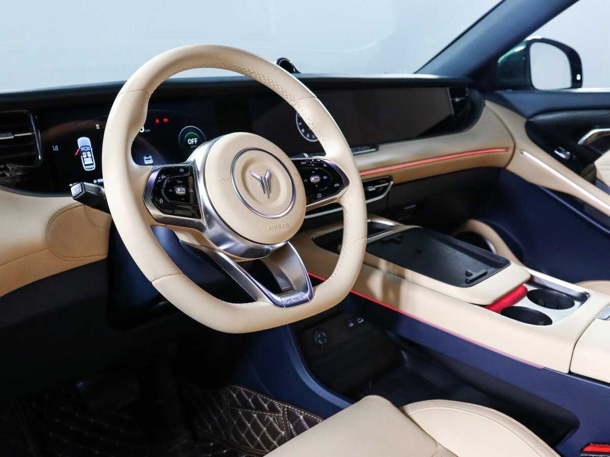 Купить Voyah Free, 2023, 9 868 км, фото №11