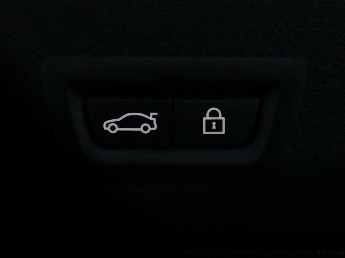 Купить BMW X6 40d, 2018, 103 085 км, фото №17