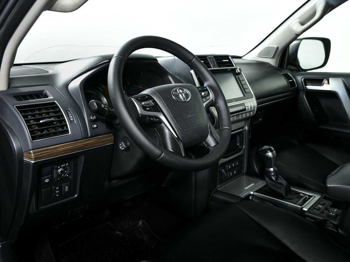 Купить Toyota Land Cruiser Prado, 2017, 236 000 км, фото №10
