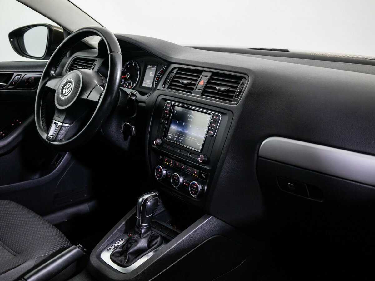 Купить Volkswagen Jetta, 2012, 189 623 км, фото №19