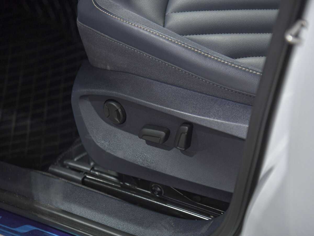 Купить Volkswagen Tharu, 2023, 3 013 км, фото №14