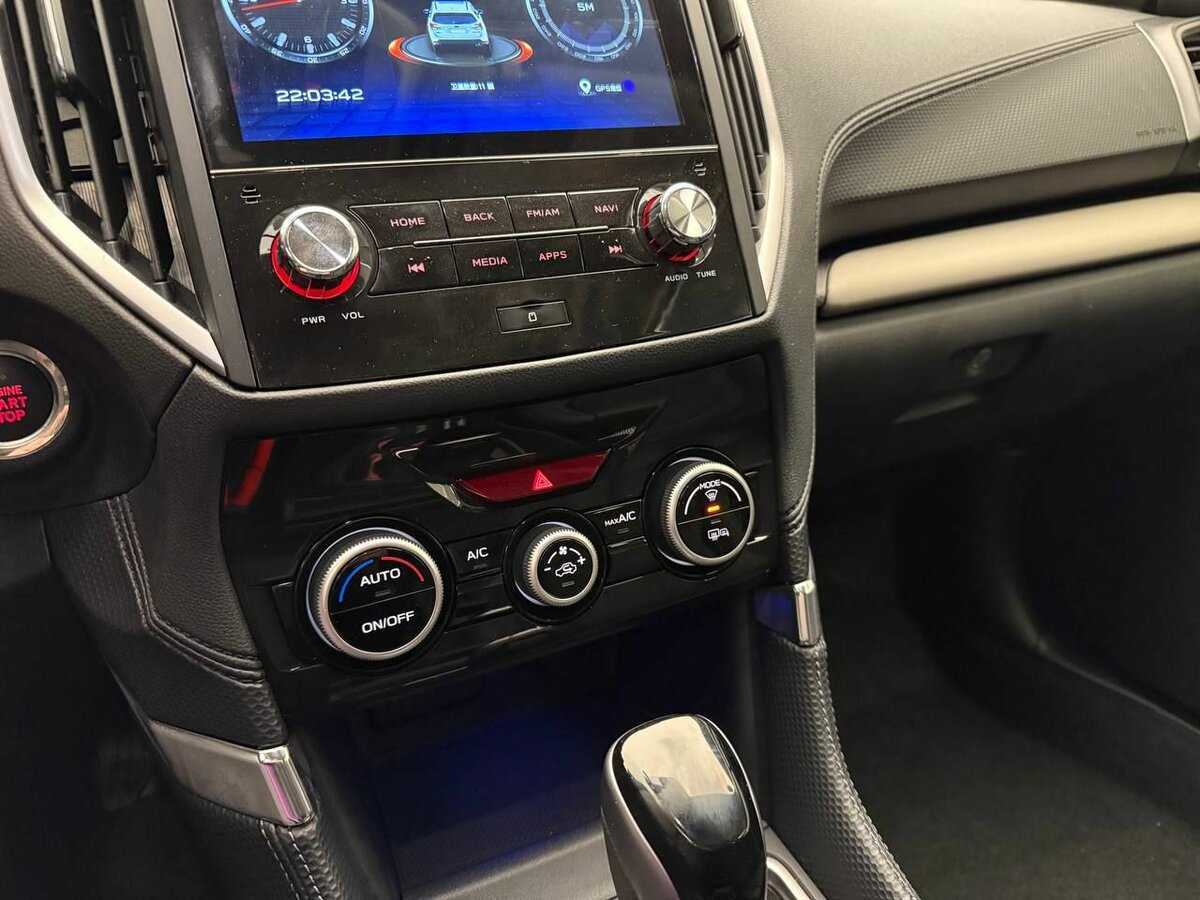 Купить Subaru Forester, 2023, 20 км, фото №12