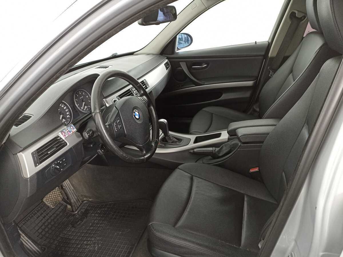 Купить BMW 3 серии 325i, 2006, 243 001 км, фото №16