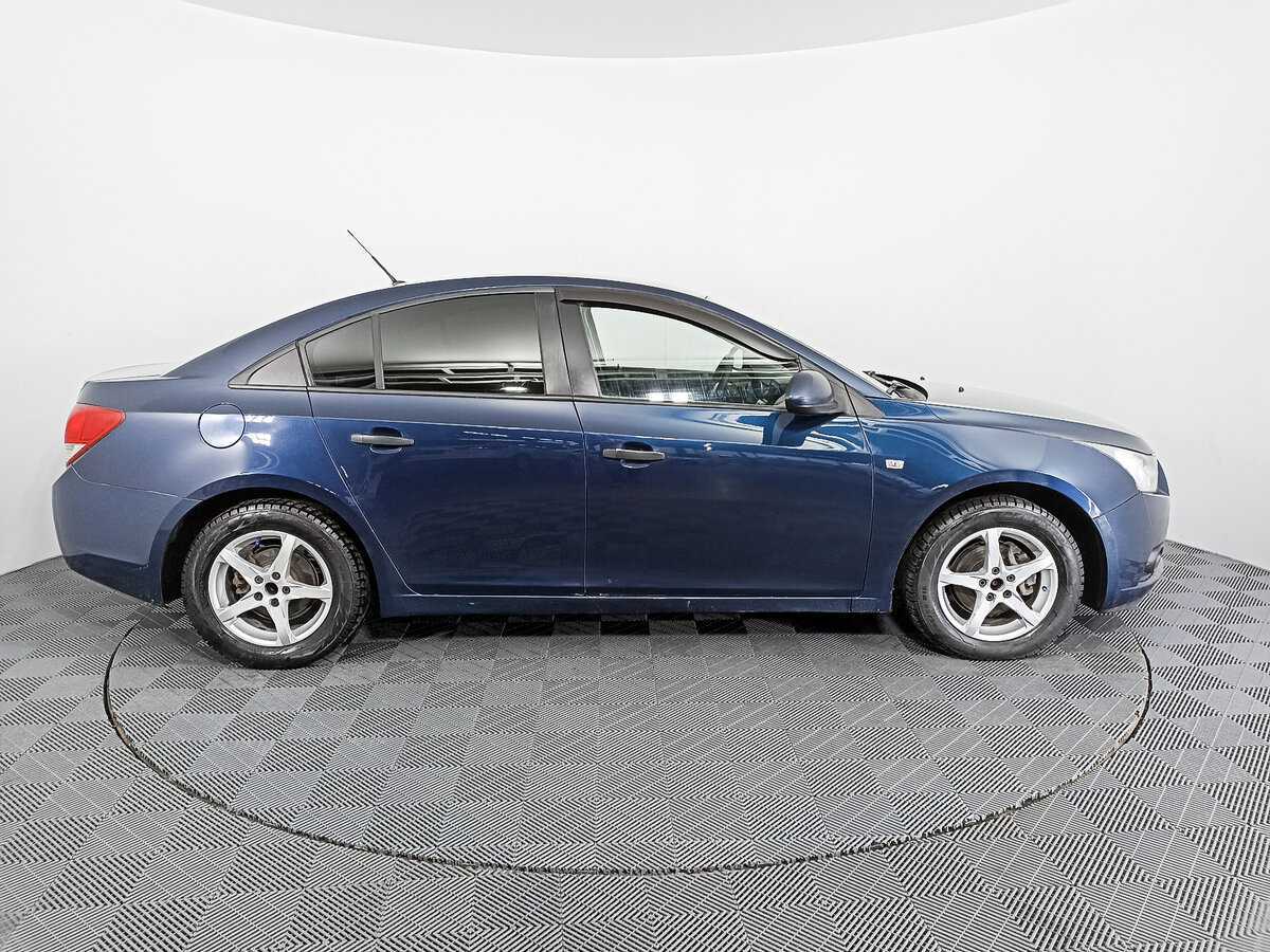 Купить Chevrolet Cruze, 2009, 278 021 км, фото №4