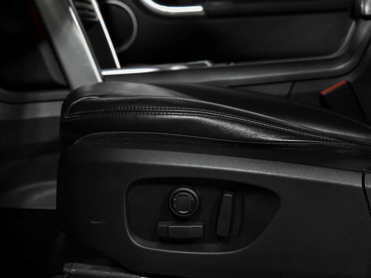 Купить Land Rover Discovery Sport, 2019, 124 465 км, фото №9