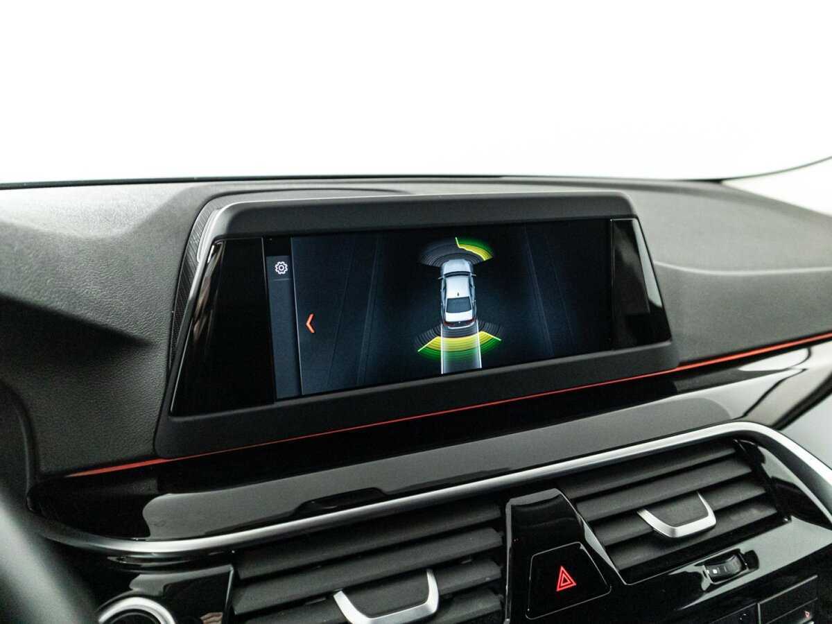 Купить BMW 5 серии 520d, 2019, 113 099 км, фото №18