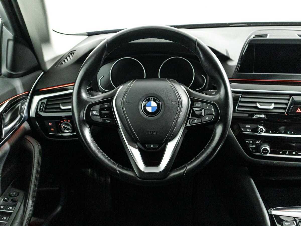 Купить BMW 5 серии 520d, 2019, 113 099 км, фото №23