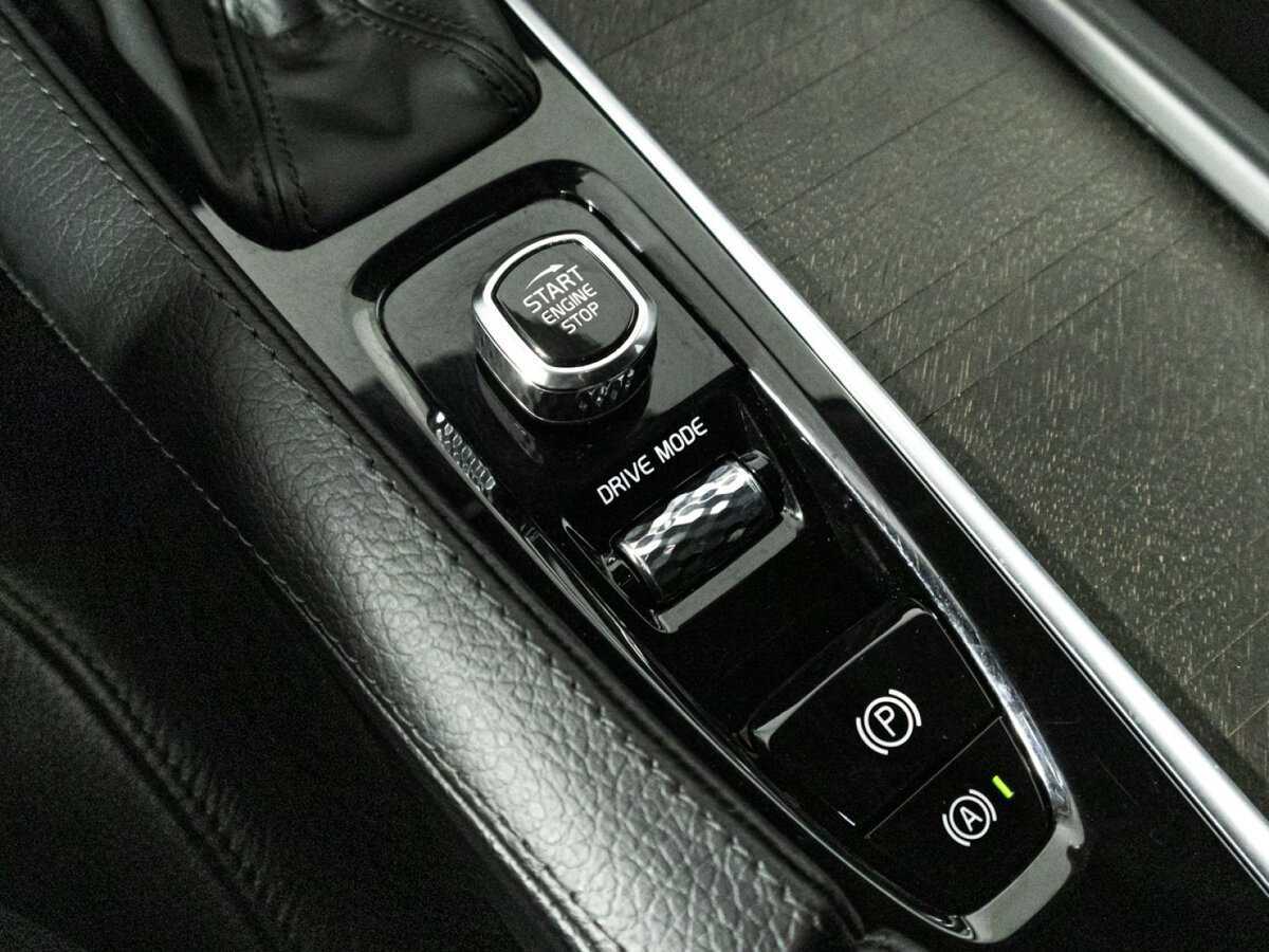 Купить Volvo V90 Cross Country, 2019, 164 171 км, фото №18