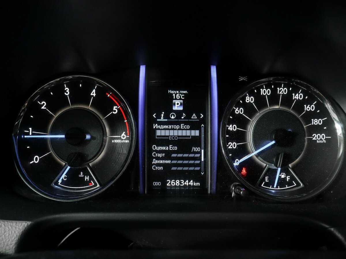 Купить Toyota Fortuner, 2018, 268 350 км, фото №8