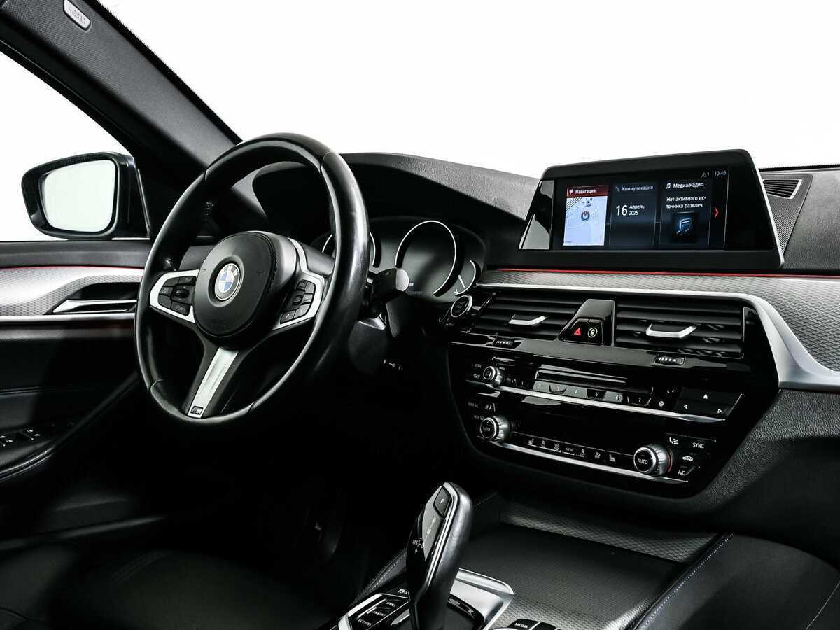 Купить BMW 5 серии 520d xDrive, 2019, 70 690 км, фото №9
